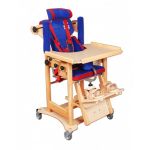 Rehabilitačná stolička FR so stolíkom